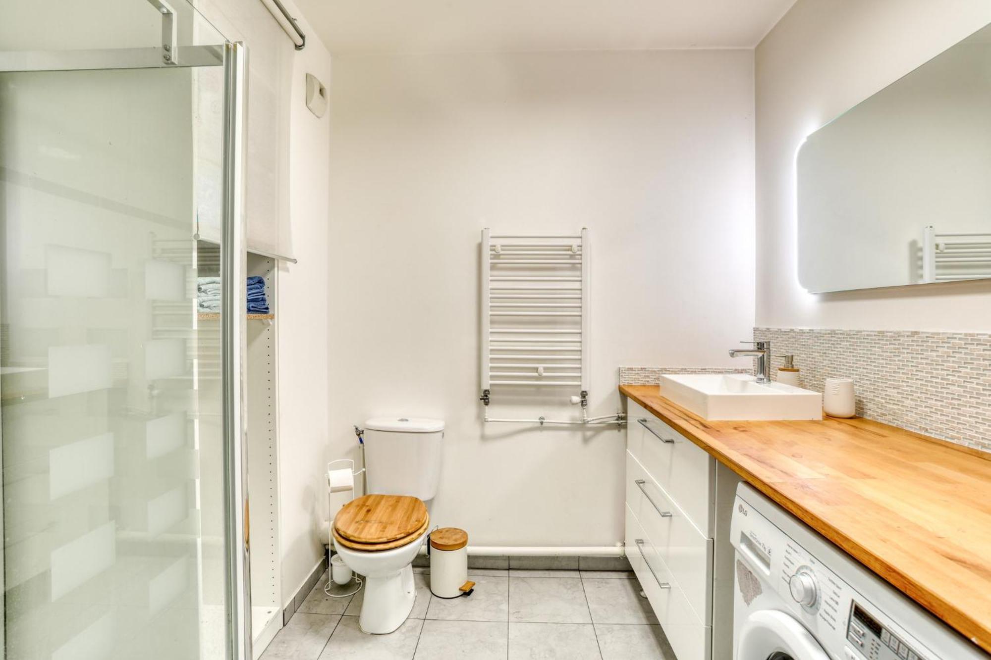 "Le Serenity ", Appartement Spacieux ,Balcon, Parking Prive Gratuit, Netflix, Proche Cdg Et Stade De France Stains Extérieur photo